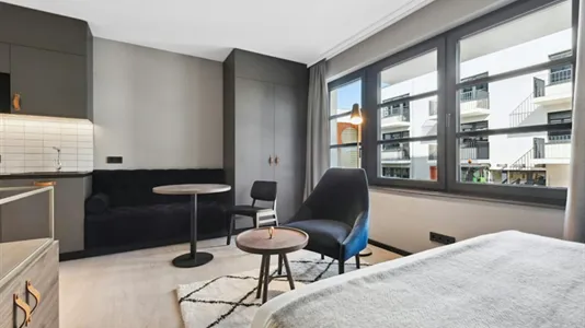 Apartments in Berlin Lichtenberg - photo 7