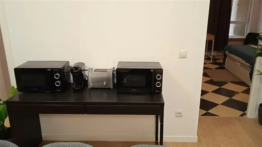 Rooms in Madrid Centro - photo 8