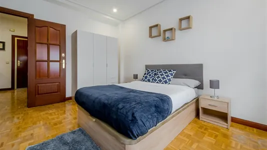 Rooms in Madrid Chamartín - photo 4