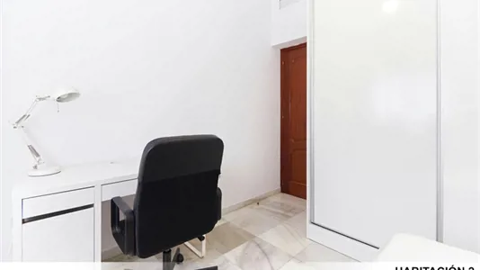 Rooms in Bami - photo 3