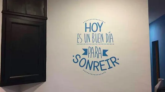 Rooms in Barcelona Ciutat Vella - photo 6