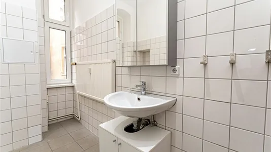 Rooms in Berlin Friedrichshain-Kreuzberg - photo 10