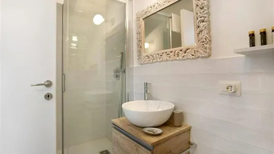 Apartments in Milano Zona 8 - Fiera, Gallaratese, Quarto Oggiaro - photo 4