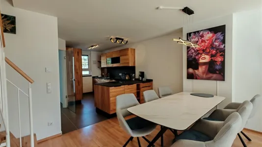 Houses in Bodenseekreis - photo 5