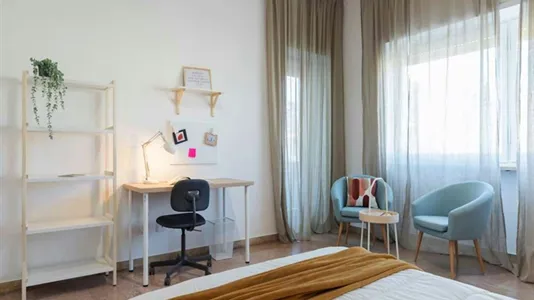 Rooms in Roma Municipio XIV – Monte Mario - photo 6