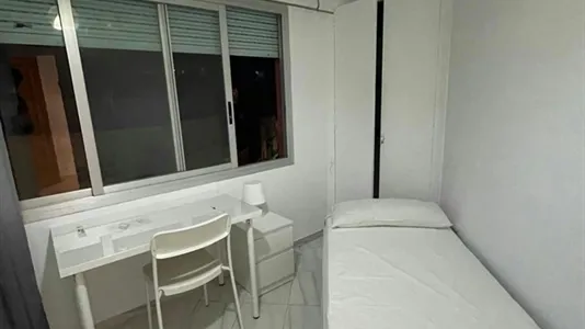Rooms in Castellón de la Plana/Castelló de la Plana - photo 3