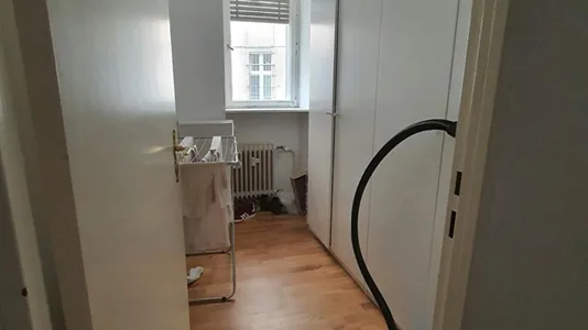 Apartments in Berlin Charlottenburg-Wilmersdorf - photo 4