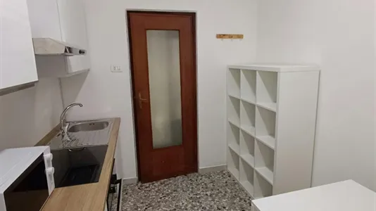 Rooms in Bari - photo 7