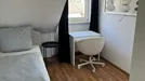Room for rent, Dusseldorf, Nordrhein-Westfalen, &lt;span class=&quot;blurred street&quot; onclick=&quot;ProcessAdRequest(13300288)&quot;&gt;&lt;span class=&quot;hint&quot;&gt;See streetname&lt;/span&gt;[xxxxxxxxxxxxx]&lt;/span&gt;