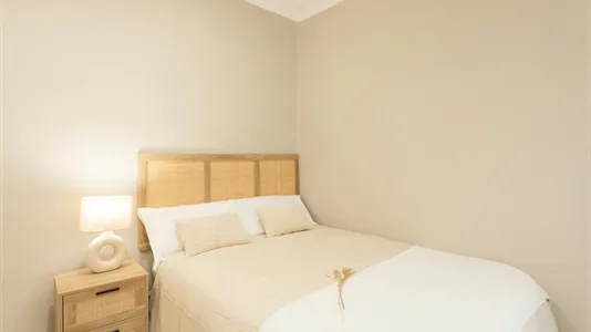 Rooms in Valencia Extramurs - photo 1