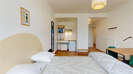 Rooms in Pontoise - photo 3