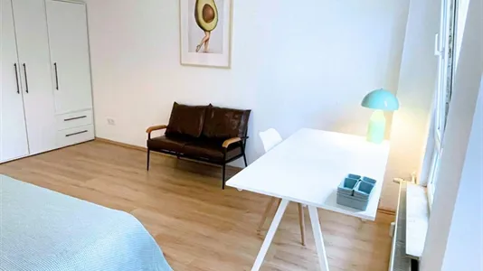 Rooms in Berlin Mitte - photo 3