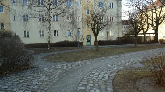 Apartments in Berlin Charlottenburg-Wilmersdorf - photo 2