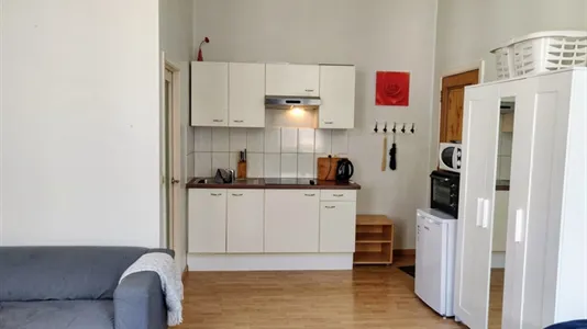 Apartments in Brussels Sint-Joost-ten-Node - photo 4