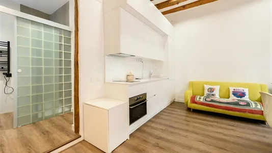 Apartments in Madrid Centro - photo 7