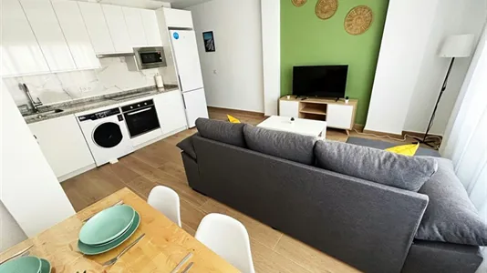 Rooms in Málaga - photo 7