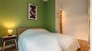 Room for rent, Paris 20ème arrondissement, Paris, &lt;span class=&quot;blurred street&quot; onclick=&quot;ProcessAdRequest(13598279)&quot;&gt;&lt;span class=&quot;hint&quot;&gt;See streetname&lt;/span&gt;[xxxxxxxxxxxxx]&lt;/span&gt;