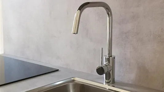 Rooms in Milano Zona 2 - Stazione Centrale, Gorla, Turro, Greco, Crescenzago - photo 7