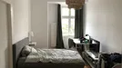 Room for rent, Munich, &lt;span class=&quot;blurred street&quot; onclick=&quot;ProcessAdRequest(8833237)&quot;&gt;&lt;span class=&quot;hint&quot;&gt;See streetname&lt;/span&gt;[xxxxxxxxxxxxx]&lt;/span&gt;