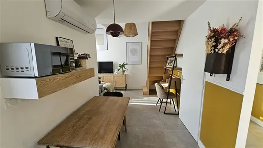 Apartments in Lyon - photo 8