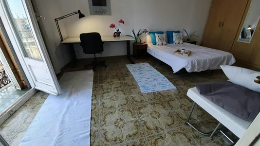 Rooms in Barcelona Ciutat Vella - photo 4