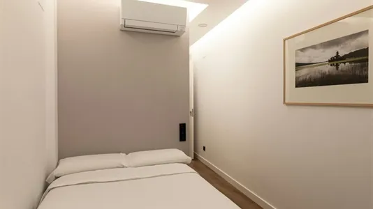 Rooms in Madrid Centro - photo 2