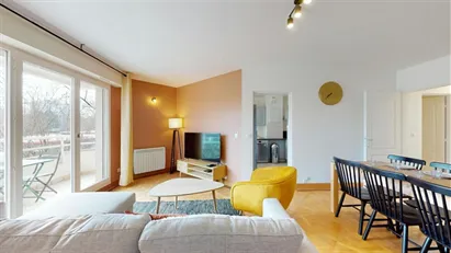 Room for rent in Le Raincy, Île-de-France