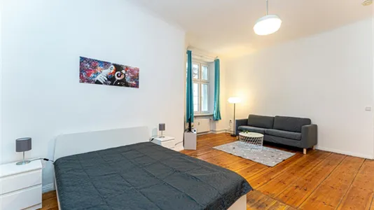 Apartments in Berlin Friedrichshain-Kreuzberg - photo 4