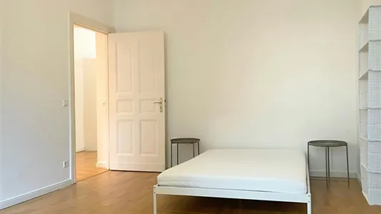 Apartments in Berlin Mitte - photo 4