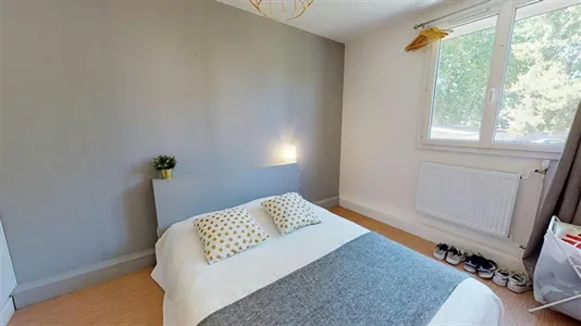 Rooms in Lyon - photo 1