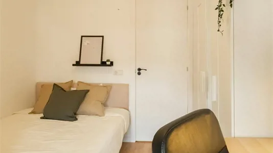 Rooms in Tarragona - photo 3