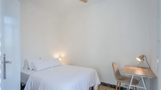 Apartments in Barcelona Ciutat Vella - photo 8