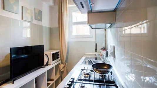 Rooms in Milano Zona 8 - Fiera, Gallaratese, Quarto Oggiaro - photo 7