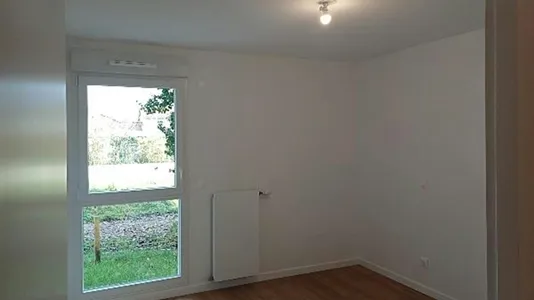 Apartments in Grenoble - photo 4