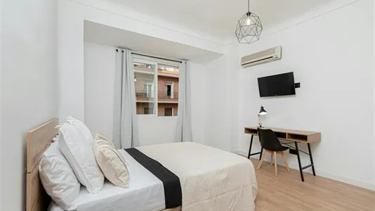 Rooms in Madrid ChamberĂ - photo 4