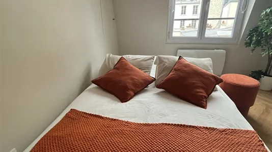 Apartments in Paris 7ème arrondissement - photo 10