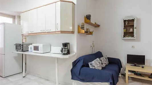 Rooms in Madrid Centro - photo 6