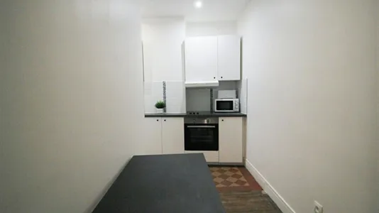 Rooms in Paris 18ème arrondissement - Montmartre - photo 8