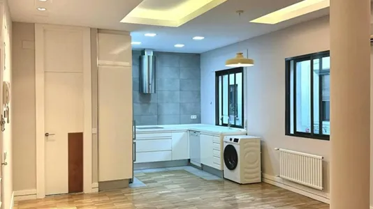Apartments in Madrid Centro - photo 2