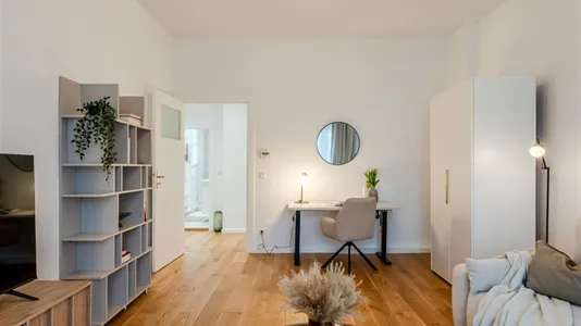 Apartments in Berlin Neukölln - photo 6