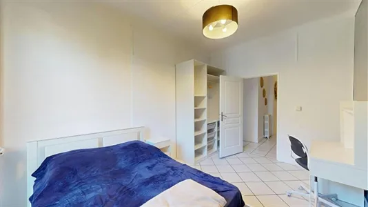 Rooms in Toulon - photo 1