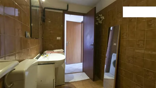 Rooms in Roma Municipio V – Prenestino/Centocelle - photo 10