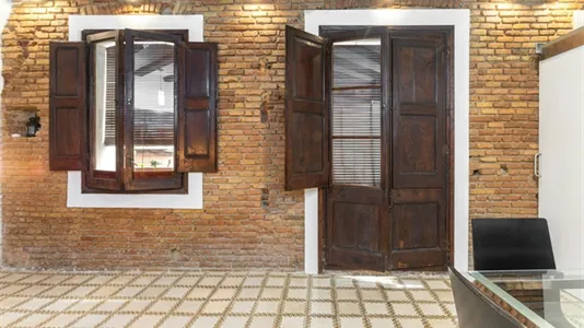 Apartments in Barcelona Ciutat Vella - photo 8