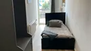 Room for rent, Berlin, &lt;span class=&quot;blurred street&quot; onclick=&quot;ProcessAdRequest(11309338)&quot;&gt;&lt;span class=&quot;hint&quot;&gt;See streetname&lt;/span&gt;[xxxxxxxxxxxxx]&lt;/span&gt;