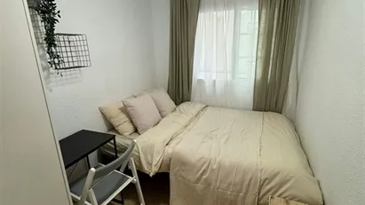 Room for rent in Tavernes Blanques, Comunidad Valenciana