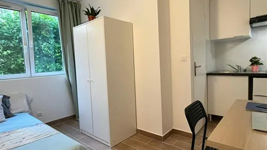 Apartments in Créteil - photo 1