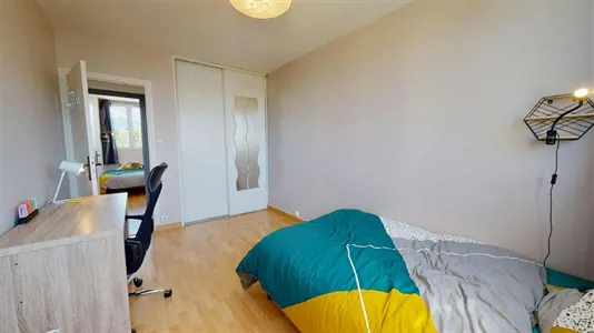 Rooms in Grenoble - photo 2