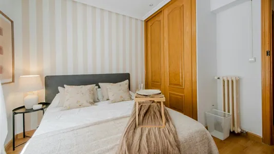 Rooms in Madrid Hortaleza - photo 3