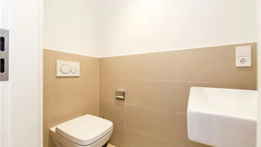 Rooms in Berlin Mitte - photo 8