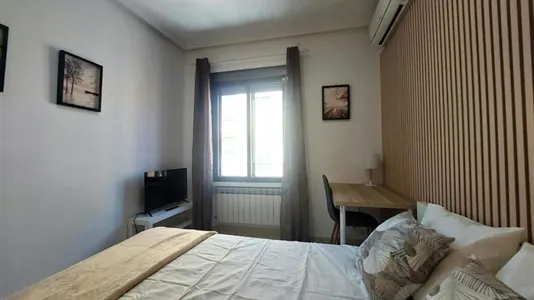 Rooms in Madrid Puente de Vallecas - photo 3